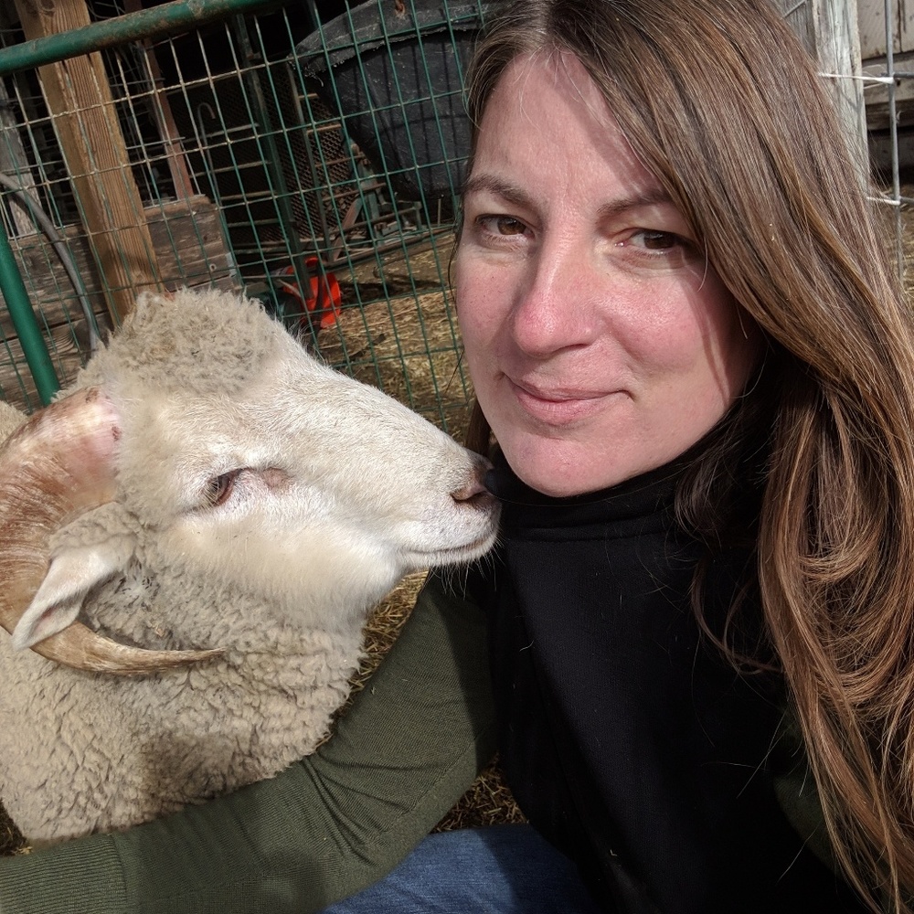 Meet your Posher, April